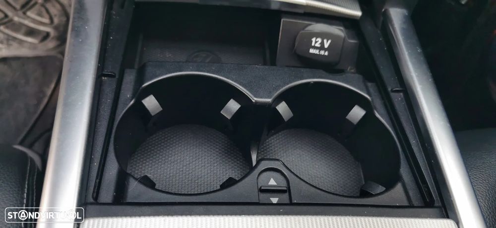 Mercedes-Benz E 250 BlueTEC 4Matic 7G-TRONIC Edition - 18