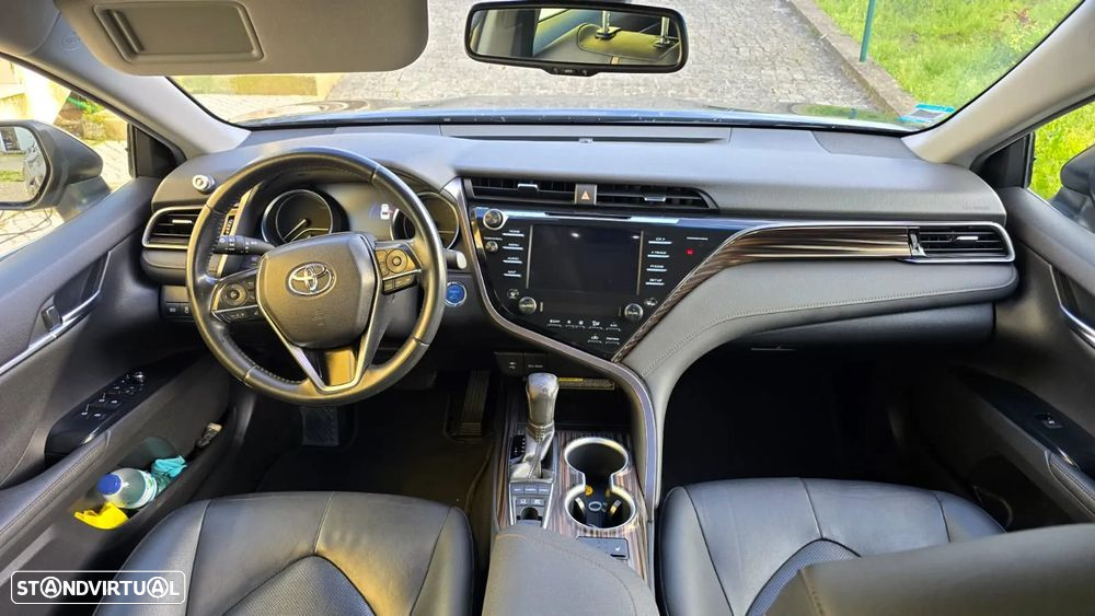 Toyota Camry 2.5 Hybrid Exclusive - 7