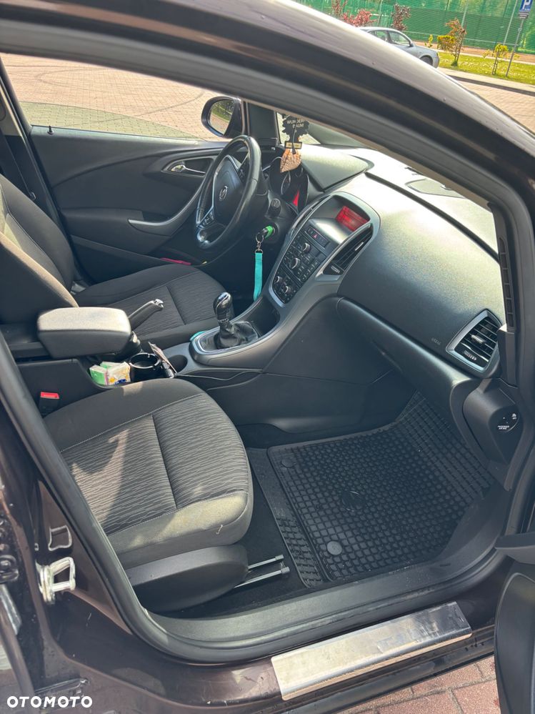 Opel Astra - 6