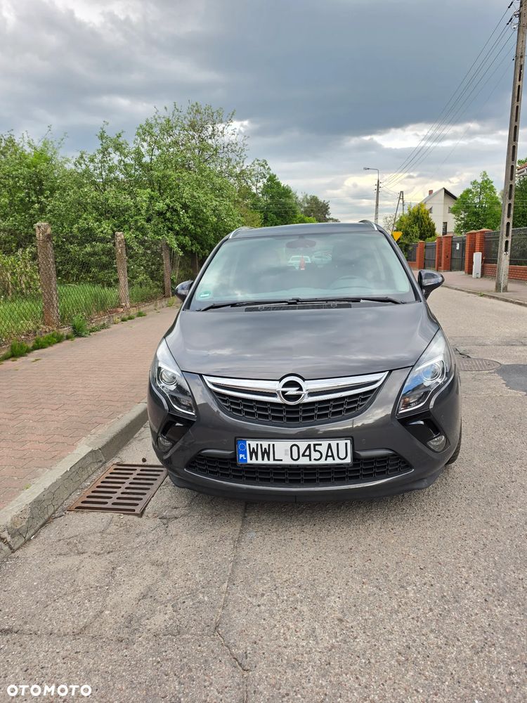 Opel Zafira 1.6 T SIDI Cosmo S&S - 2