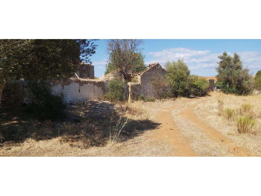 Quinta em zona agrícola, Alcaria, Paderne, Albufeira, Algarve