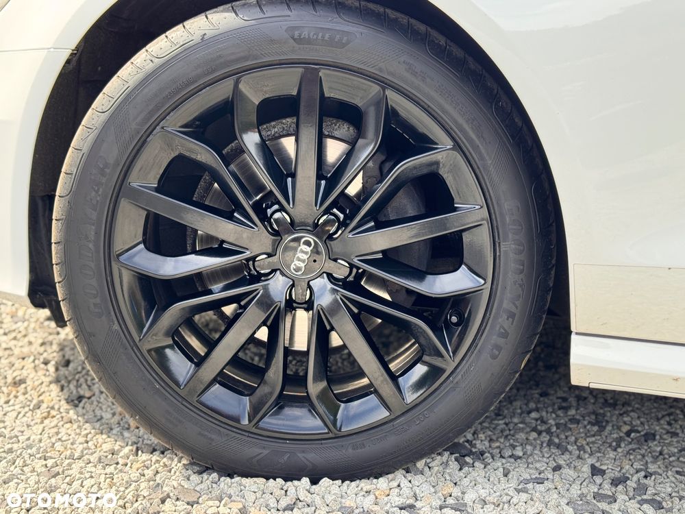 Audi A6 Avant 2.0 TDI DPF multitronic sport selection - 11