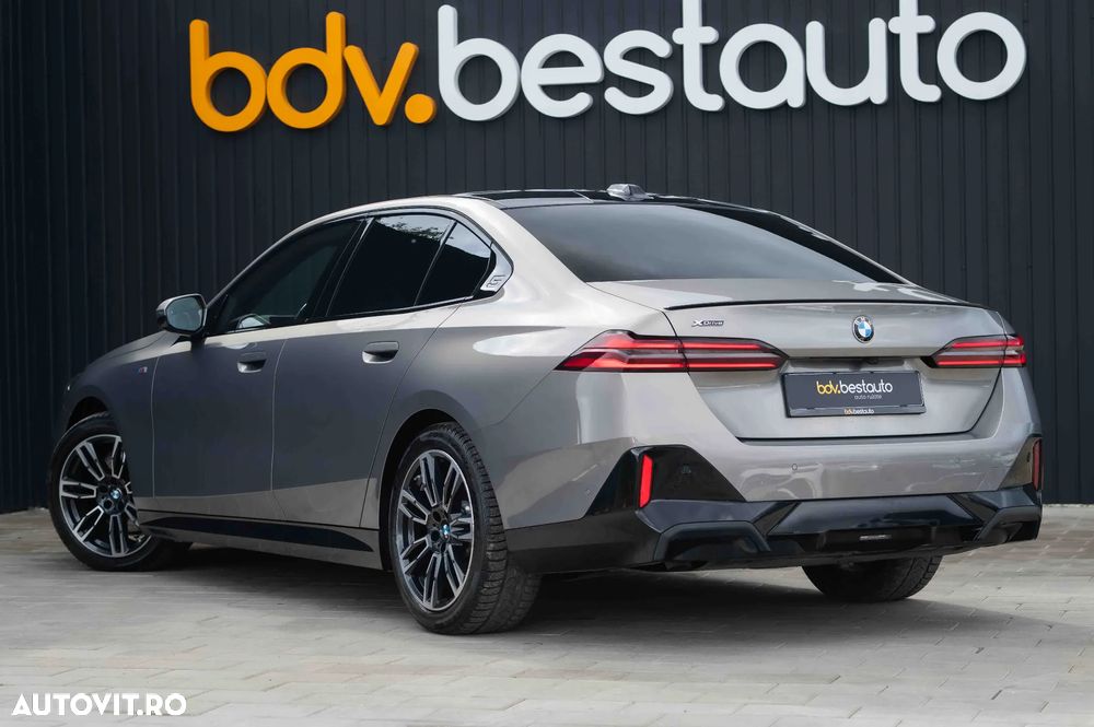 BMW Seria 5 520d xDrive AT MHEV - 40