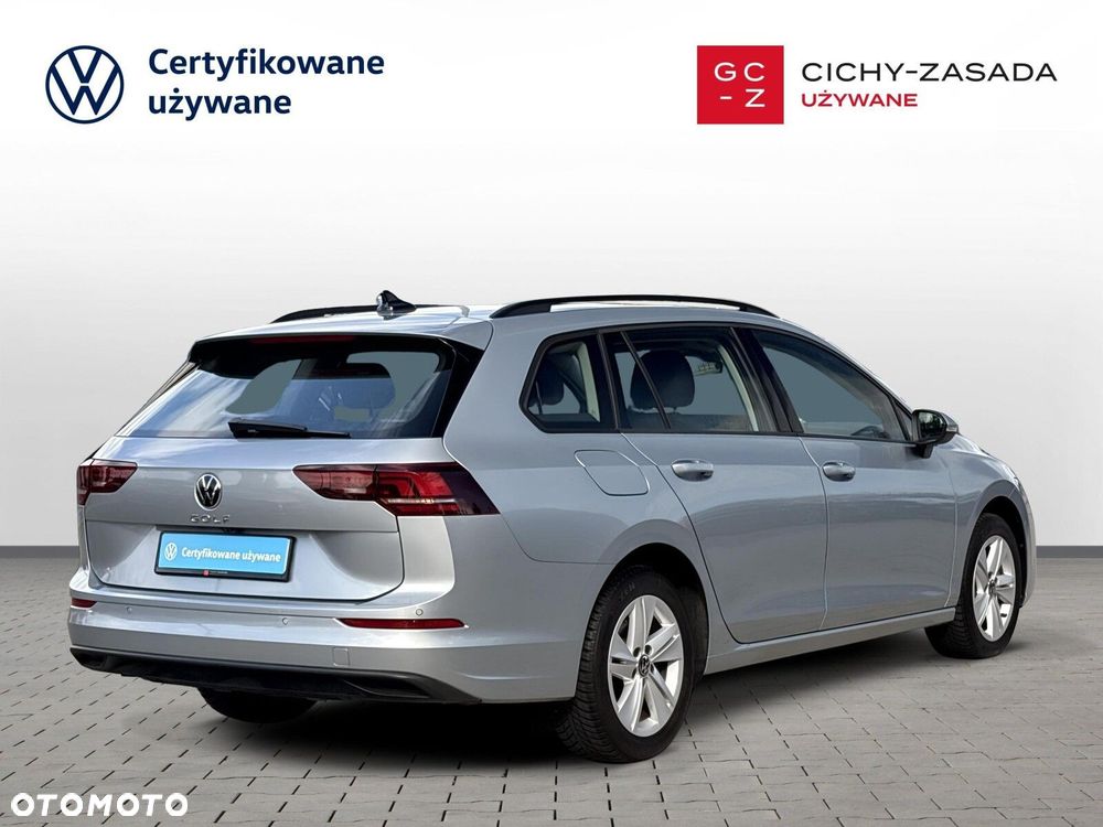 Volkswagen Golf 2025 photo 5