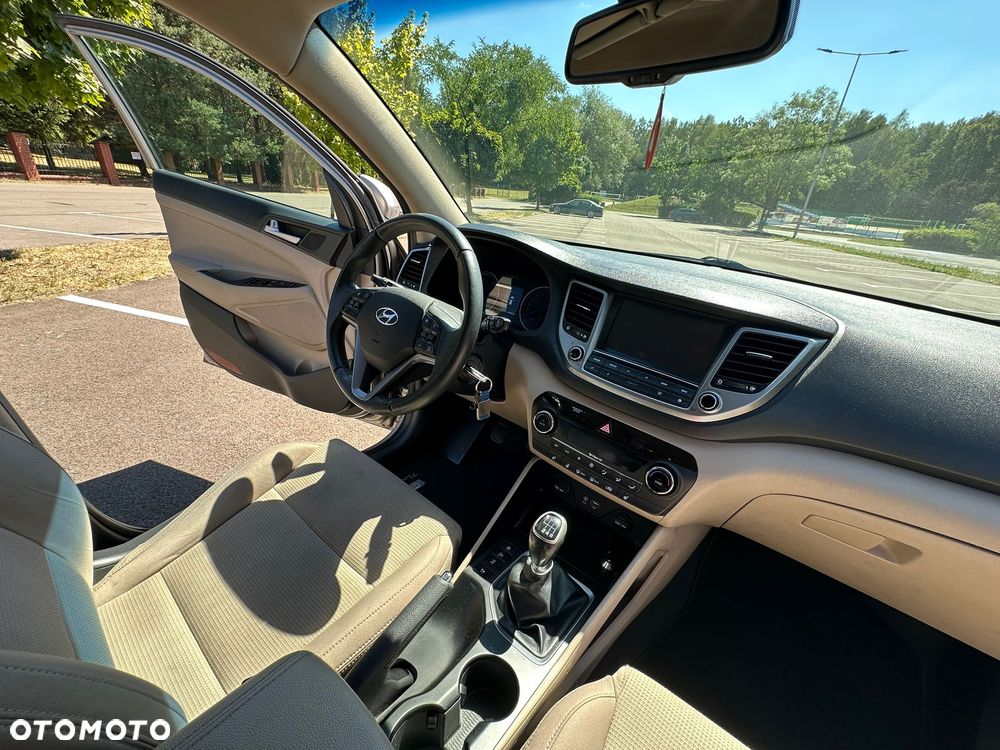 Hyundai Tucson 2.0 CRDI GO 4WD - 9