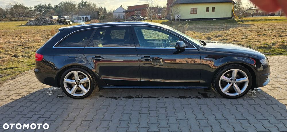 Audi A4 Avant 1.8 TFSI S line Sportpaket - 2