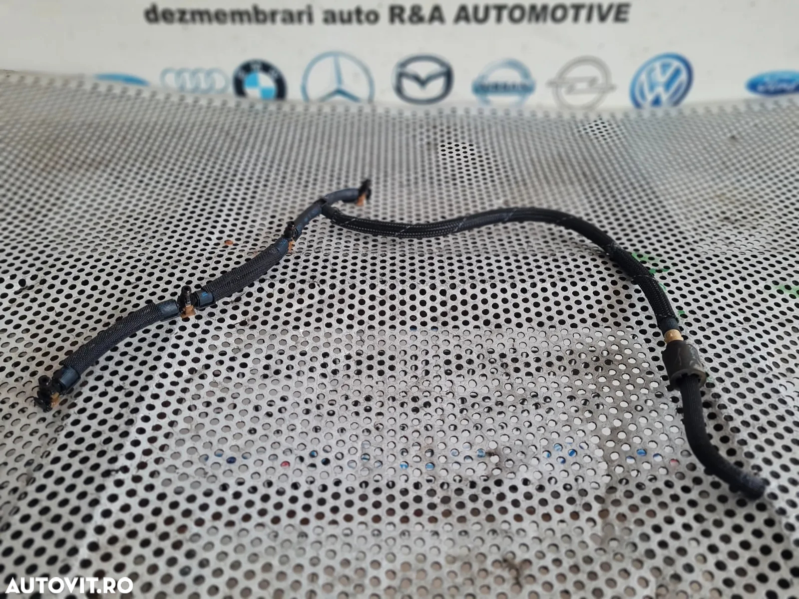 Rampa Retur Injectoare Vw Seat Skoda Audi A4 B8 A6 C7 Q3 Q5 A5 2.0 Tdi Euro 5 Cod Motor CJC Cutie A - 2