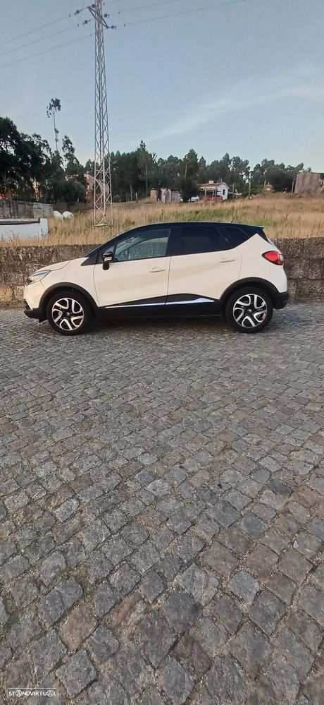 Renault Captur 1.5 dCi Exclusive EDC - 1