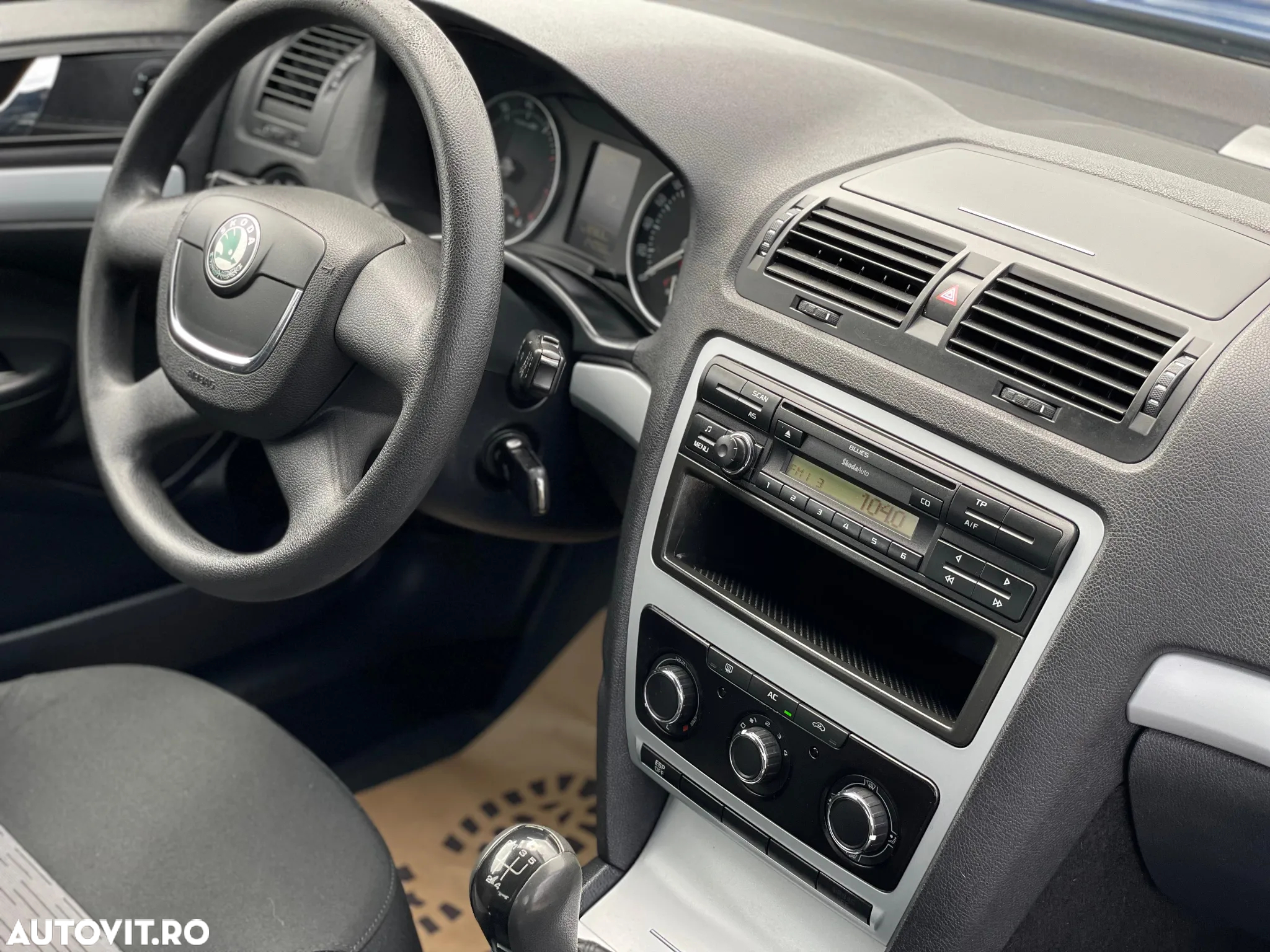 Skoda Octavia 1.6 Classic - 26