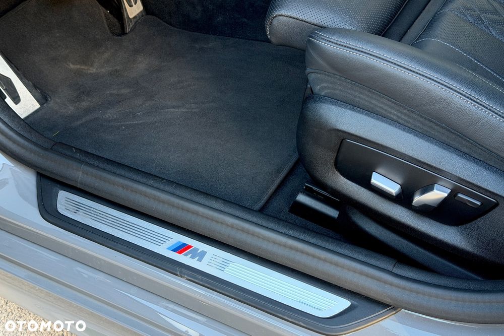 BMW Seria 5 530d mHEV M Sport sport - 13