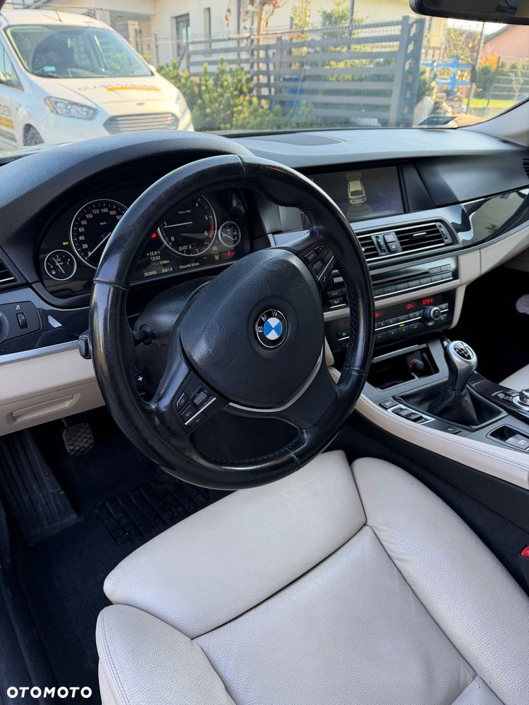 BMW Seria 5 - 14