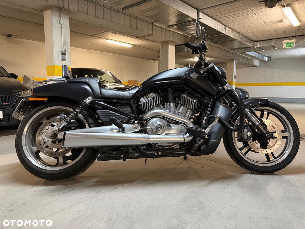 Harley-Davidson V-Rod Muscle - 9