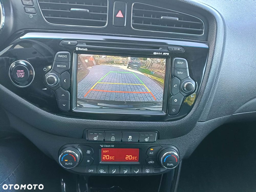 Kia Ceed 1.6 GDI DCT Platinum Edition - 9