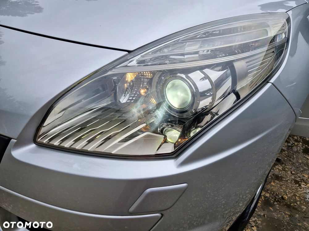 Renault Scenic 1.6 16V Authentique - 12