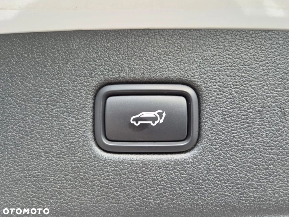 Hyundai Tucson 1.7 CRDI BlueDrive Premium 2WD DCT - 24