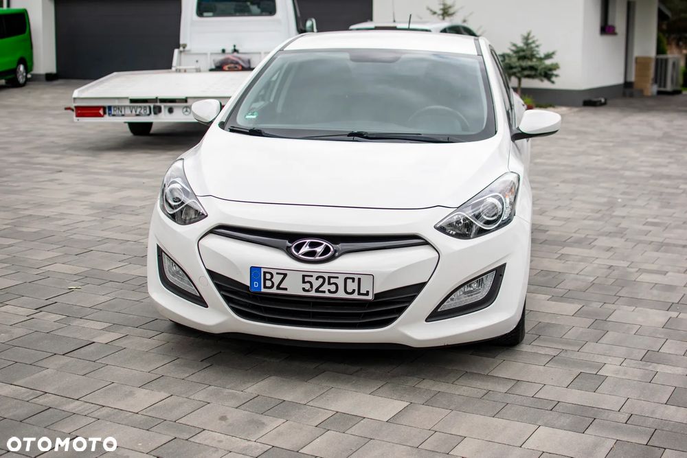 Hyundai i30 - 32