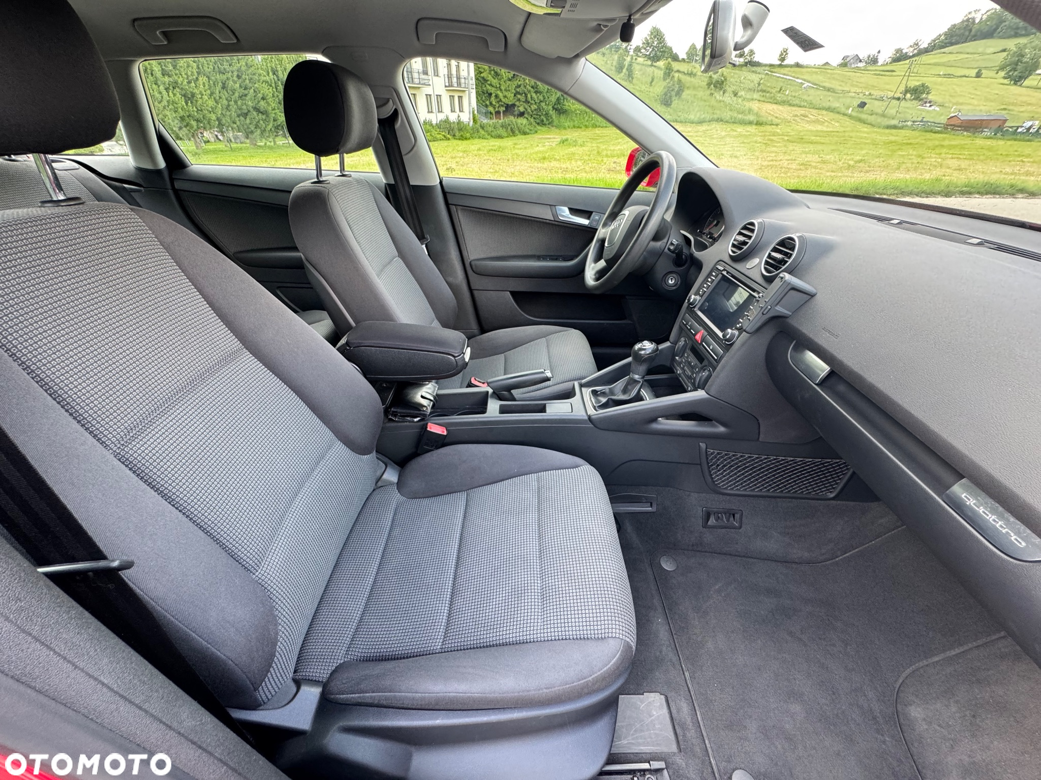 Audi A3 2.0 TDI Sportback DPF quattro Ambiente - 9