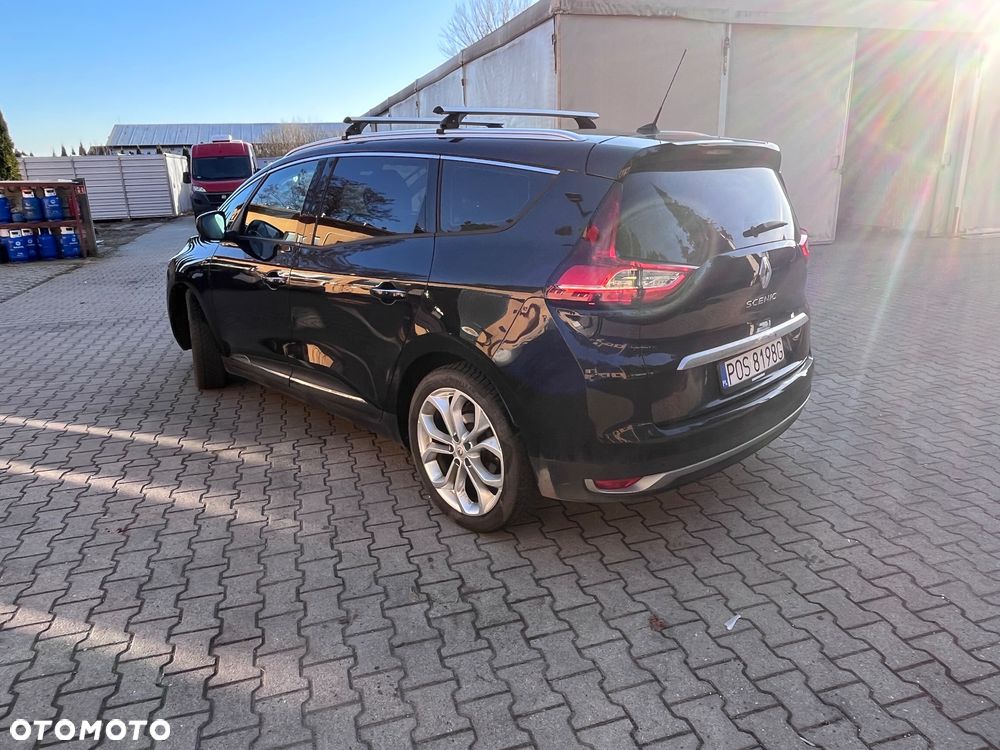 Renault Scenic - 7