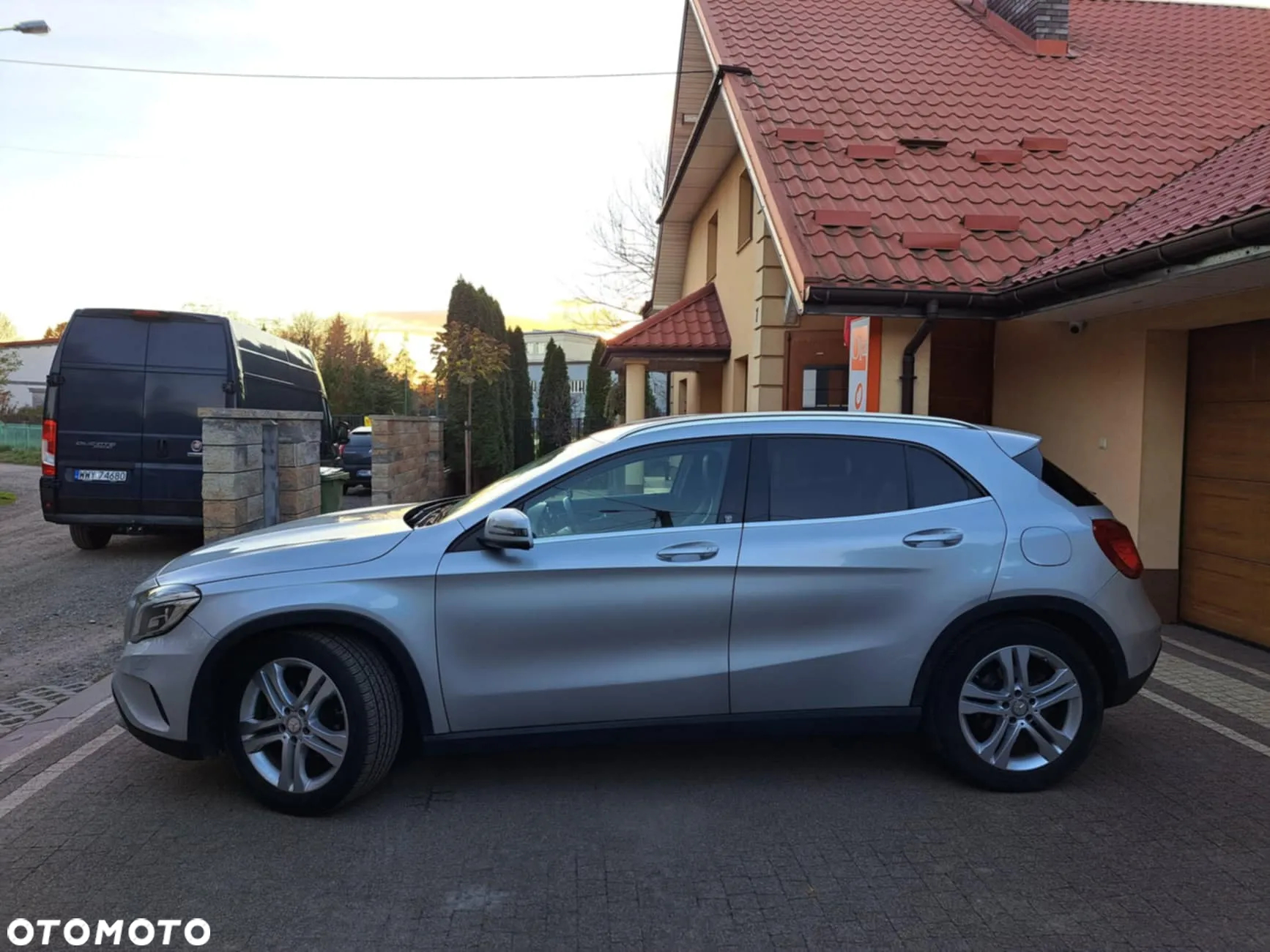 Mercedes-Benz GLA 200 (CDI) d - 4