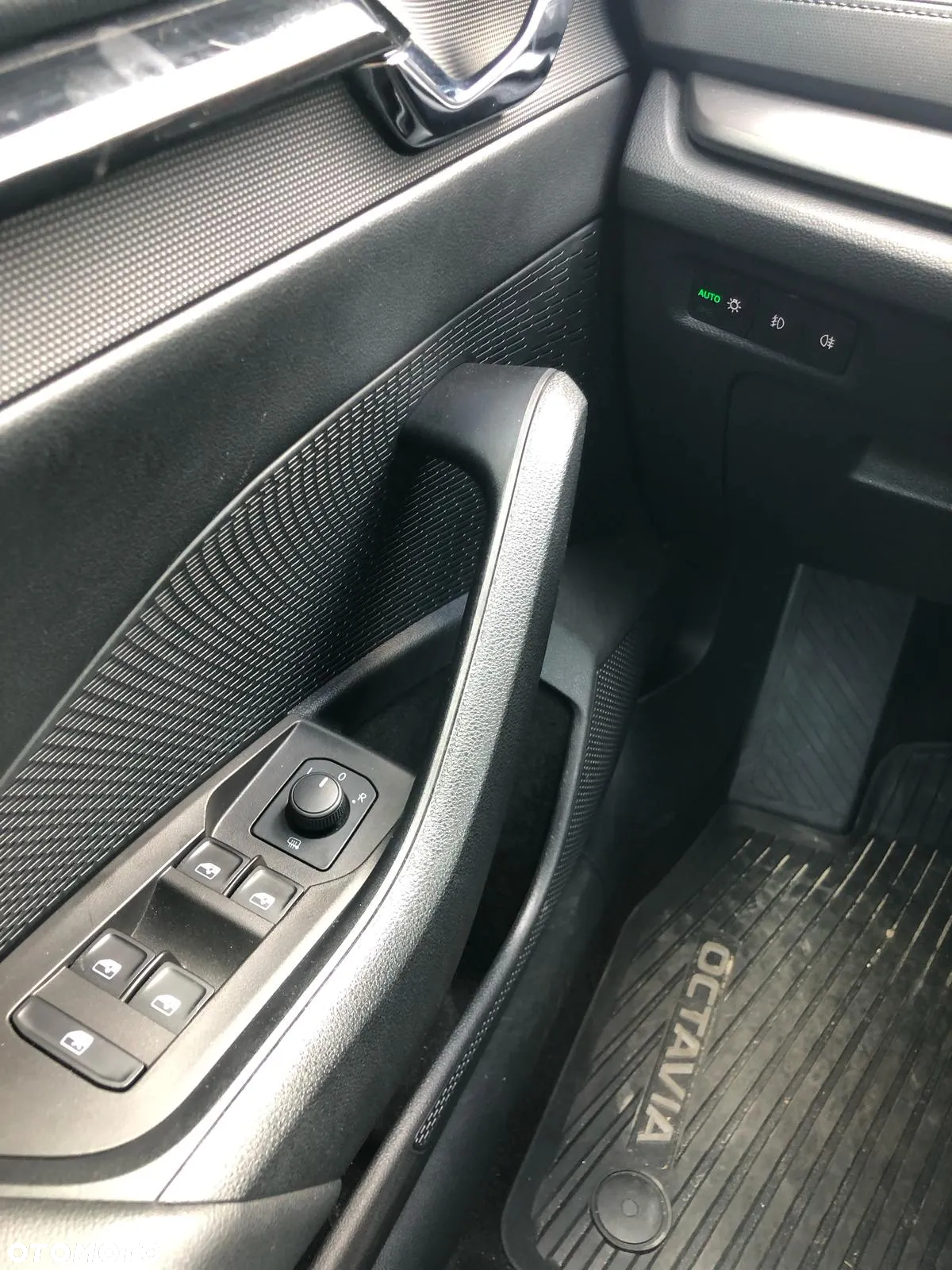 Skoda Octavia 2.0 TDI Active - 12