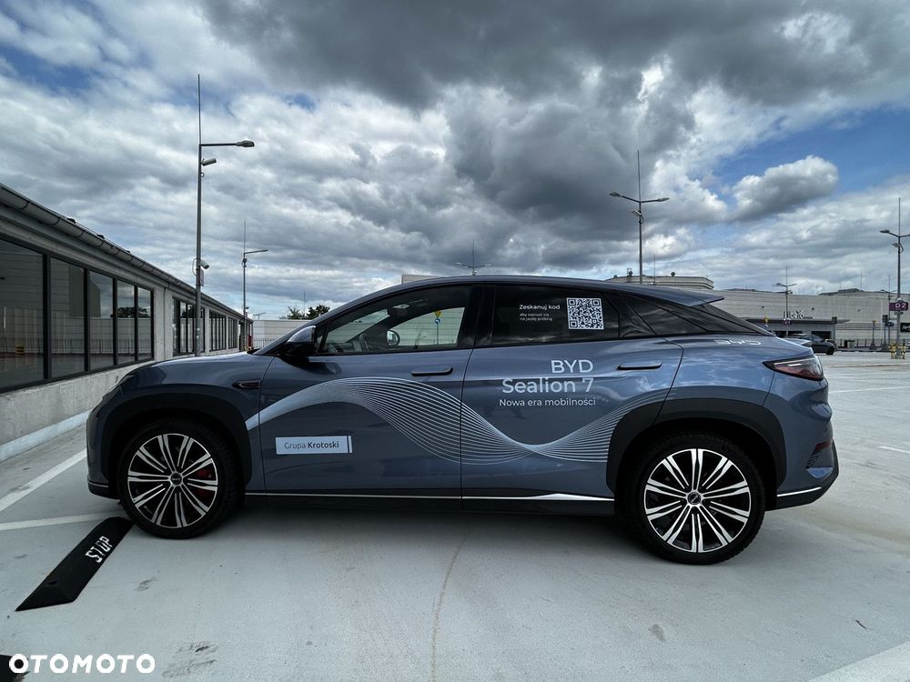 BYD Sealion 7 - 5