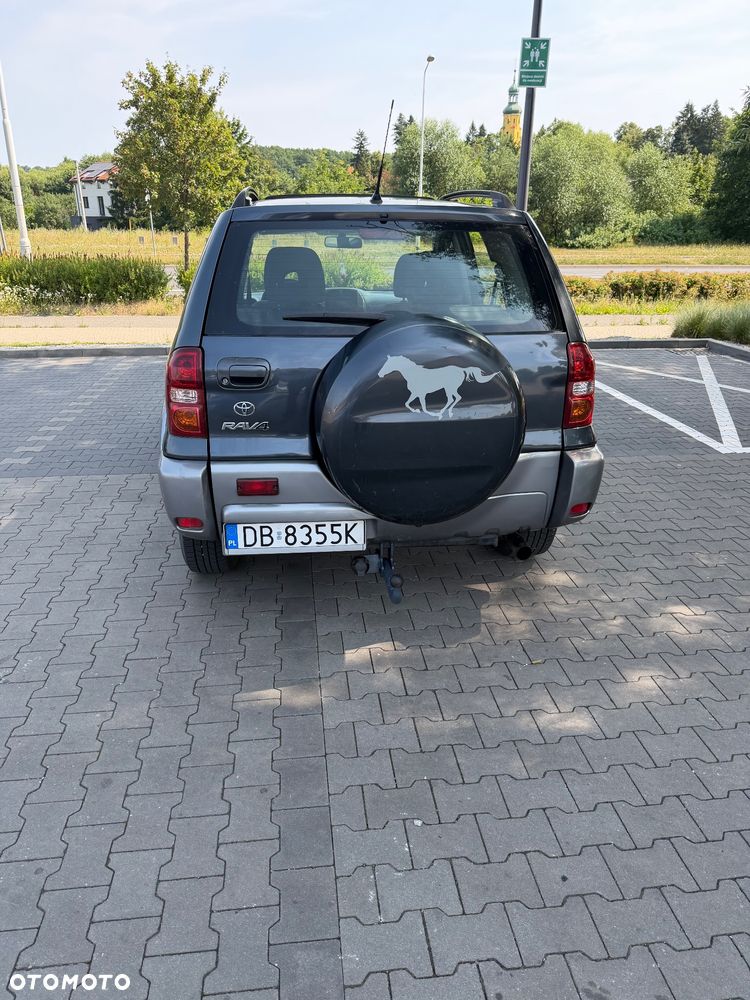 Toyota RAV4 2.0 D-4D 4x4 - 7