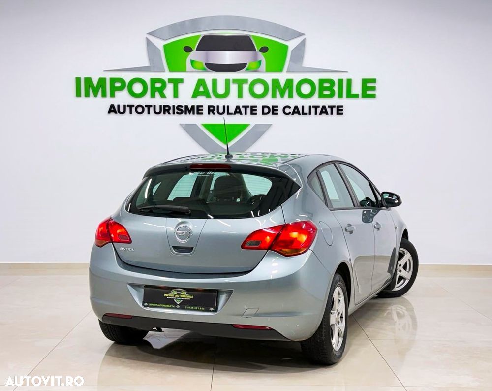 Opel Astra 1.6 Enjoy - 14
