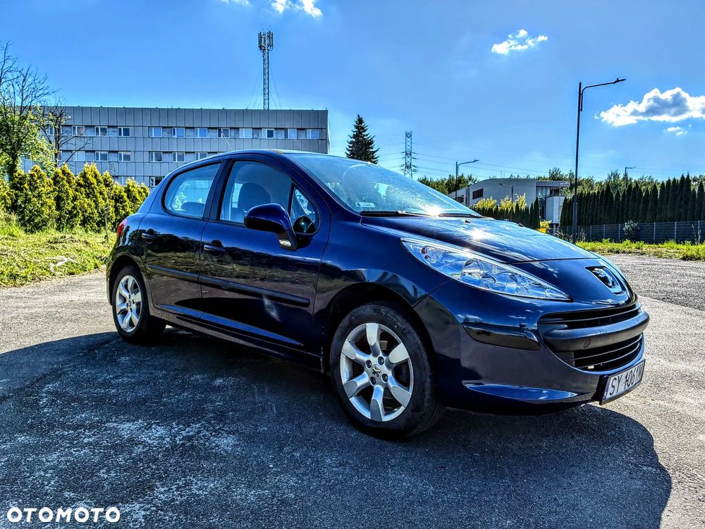 Peugeot 207 - 9