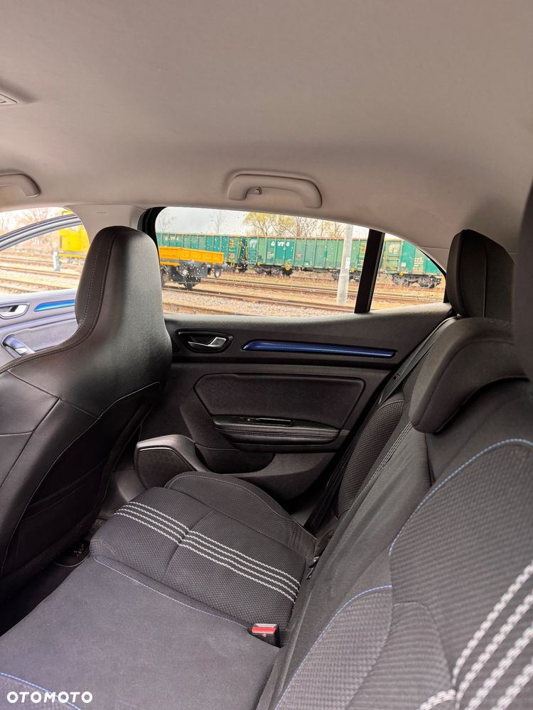 Renault Megane 1.5 dCi GT Line EDC - 14