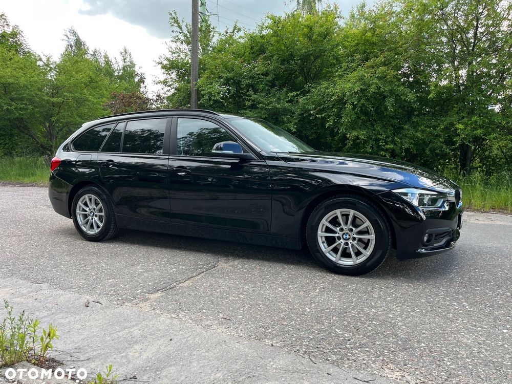 BMW Seria 3 318d - 3