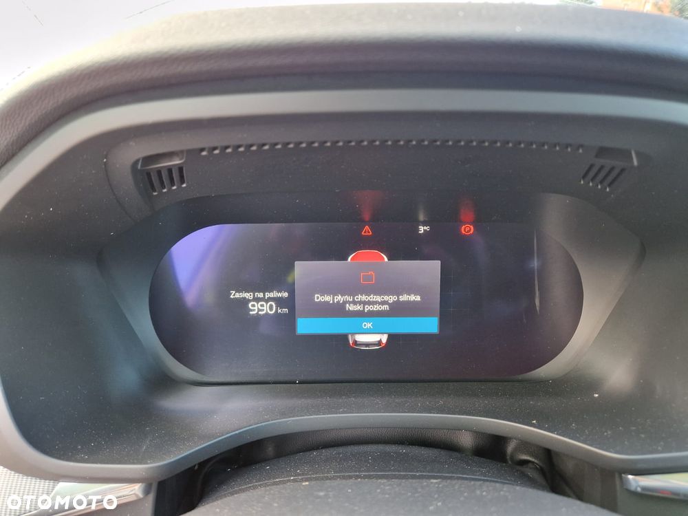 Volvo XC 60 B4 B R-Design - 14