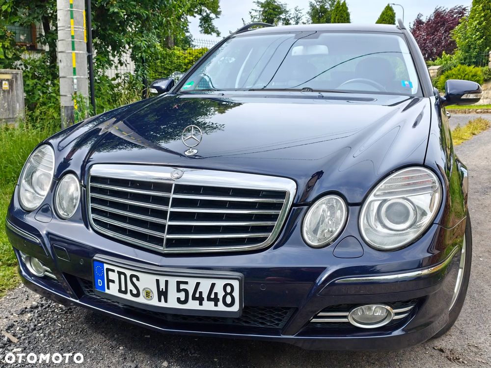 Mercedes-Benz Klasa E - 32