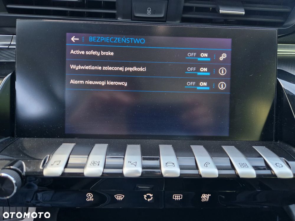 Peugeot 508 BlueHDi 130 EAT8 Allure Business-Paket - 36