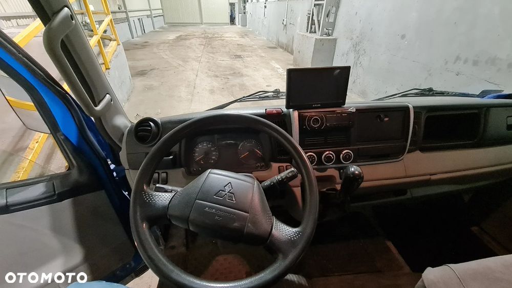Mitsubishi Fuso Canter - 3