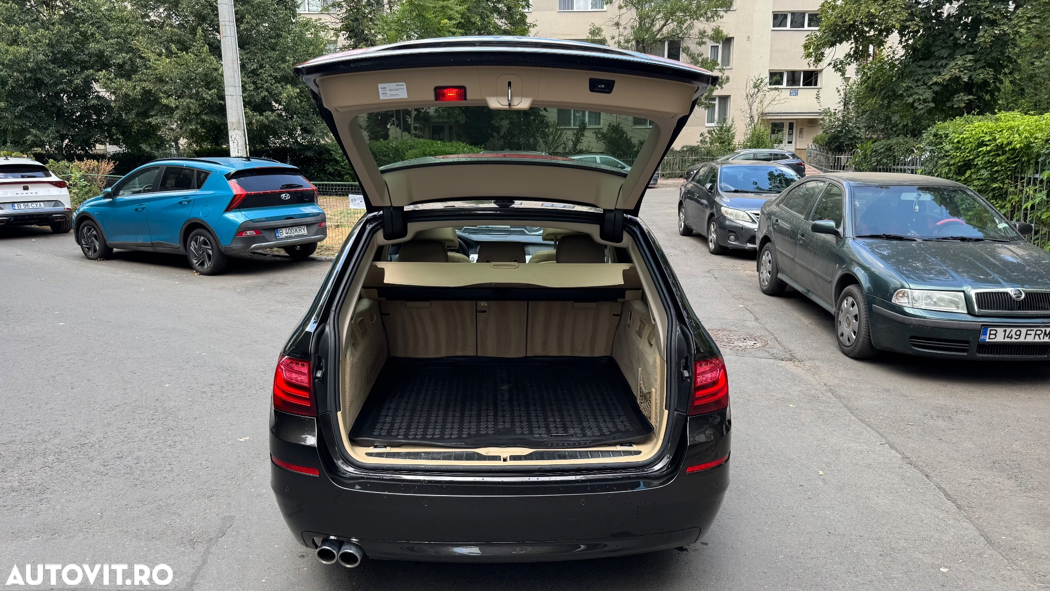 BMW Seria 5 525d xDrive Touring Aut. Luxury Line - 15