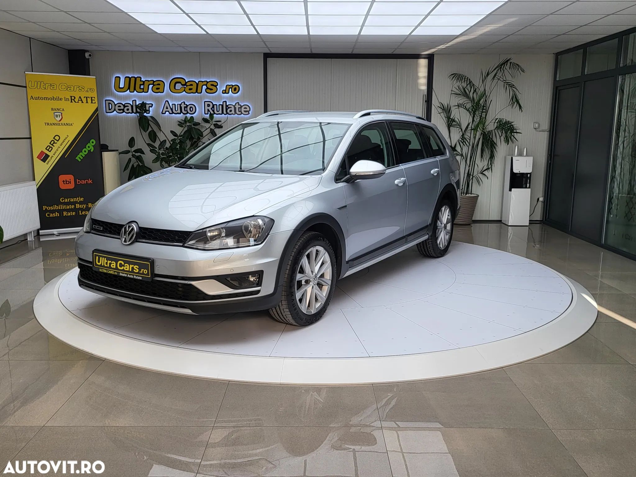 Volkswagen Golf Alltrack 1.6 TDI 4Motion BlueMotion Technol. - 1