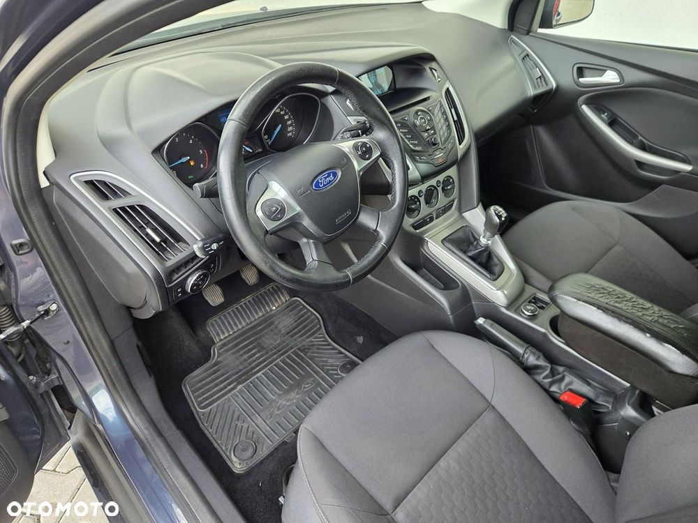 Ford Focus - 7