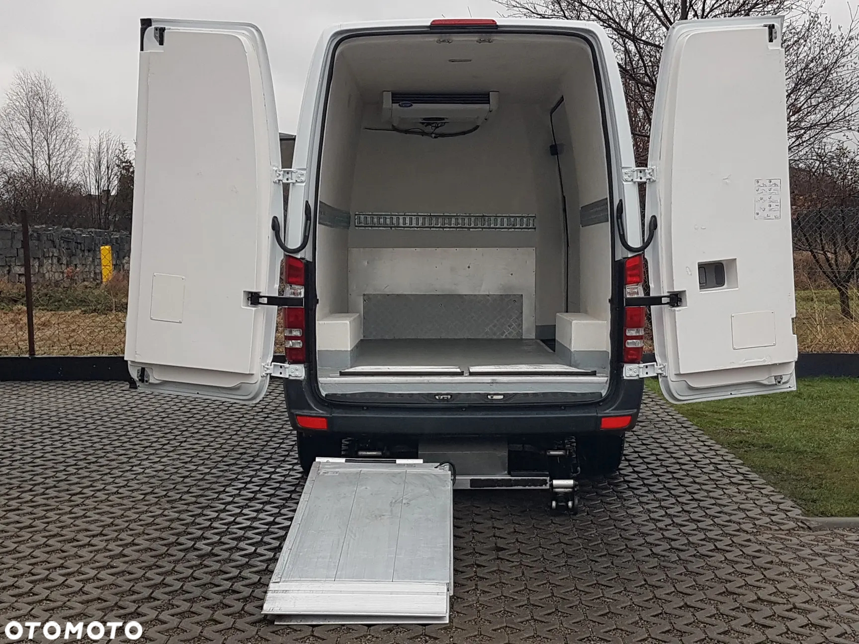 Mercedes-Benz SPRINTER WINDA CHŁODNIA AGREGAT IZOTERMA DŁUGI WYSOKI KLIMA - 33