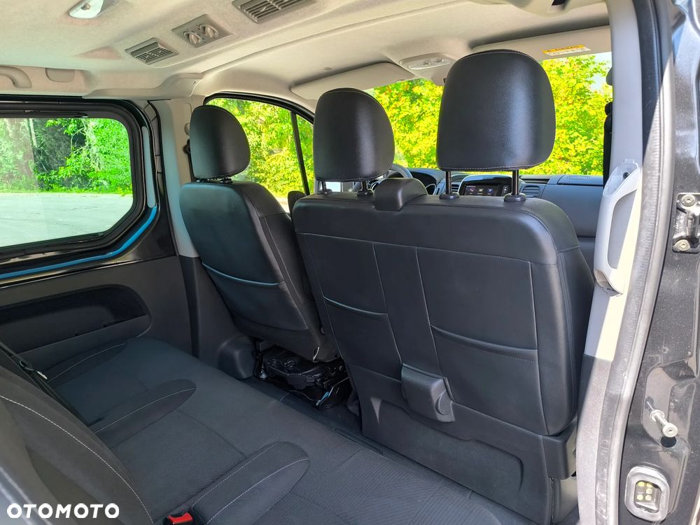 Renault Trafic Grand SpaceClass 2.0 dCi EDC - 23
