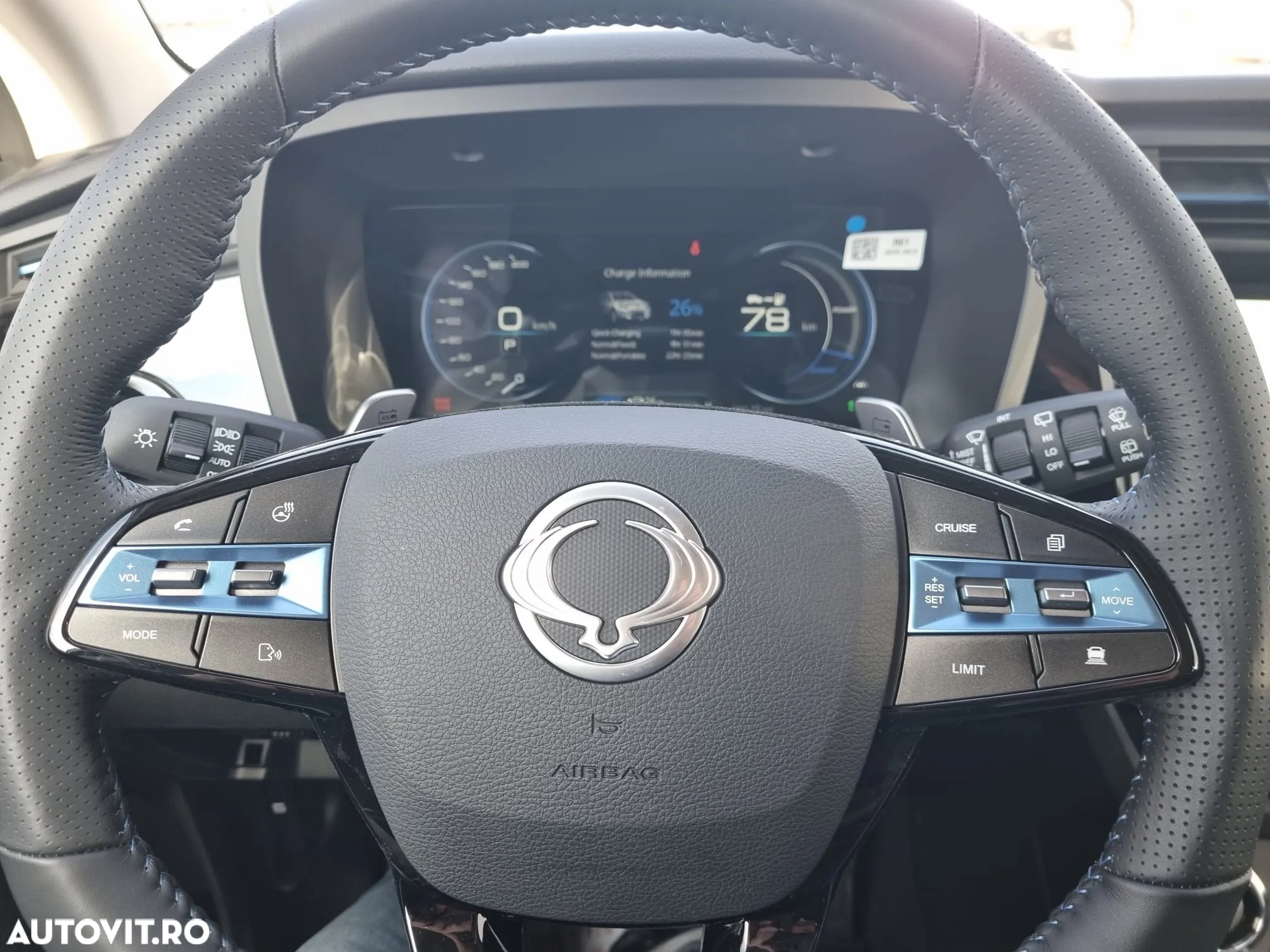 SsangYong Korando e-Motion 61.5 kW Premium - 9