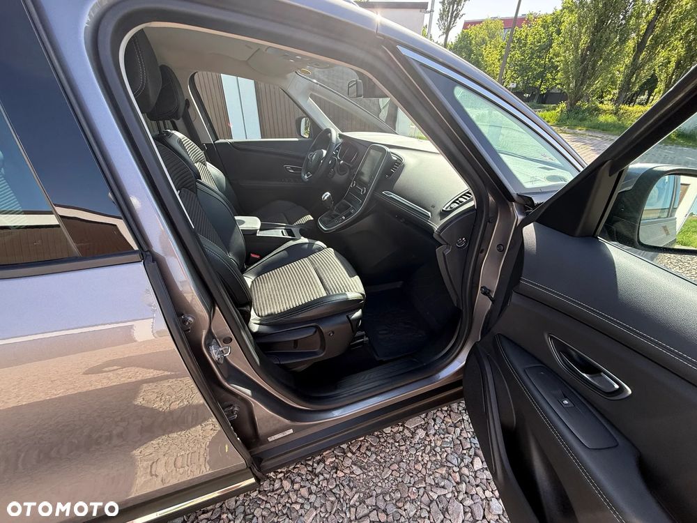 Renault Scenic ENERGY TCe 140 LIMITED - 21