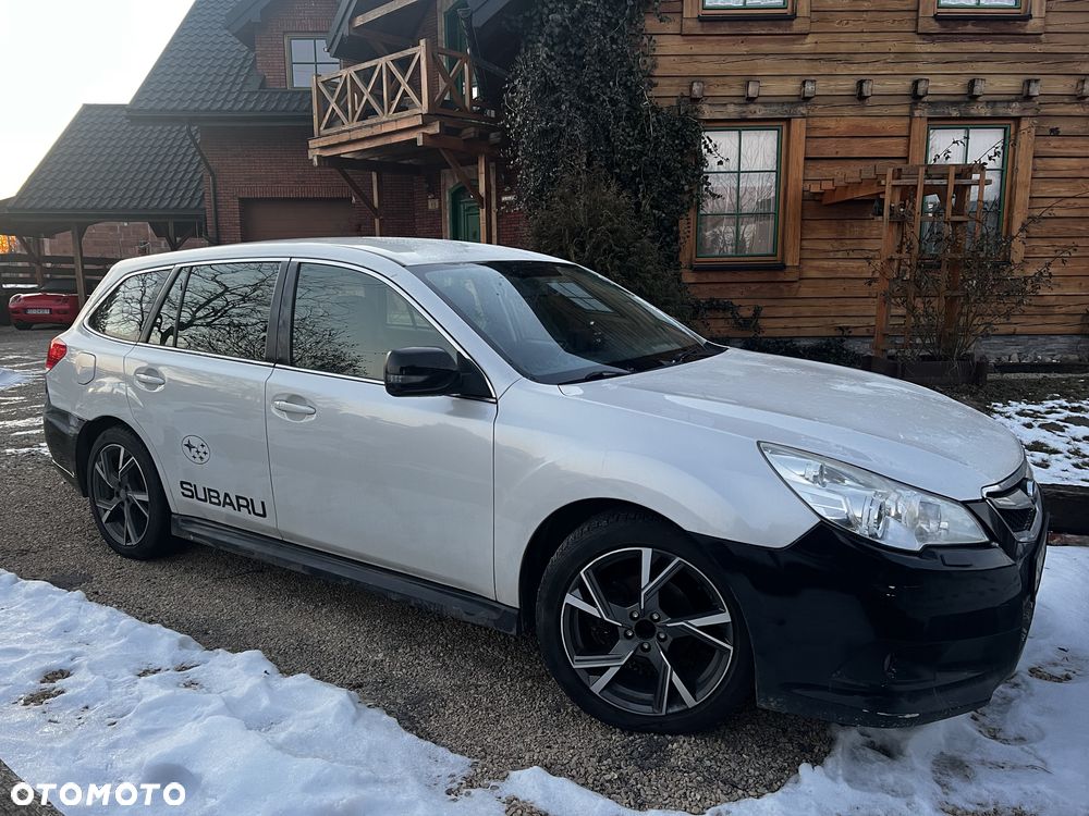 Subaru Legacy 2.0R Comfort - 13