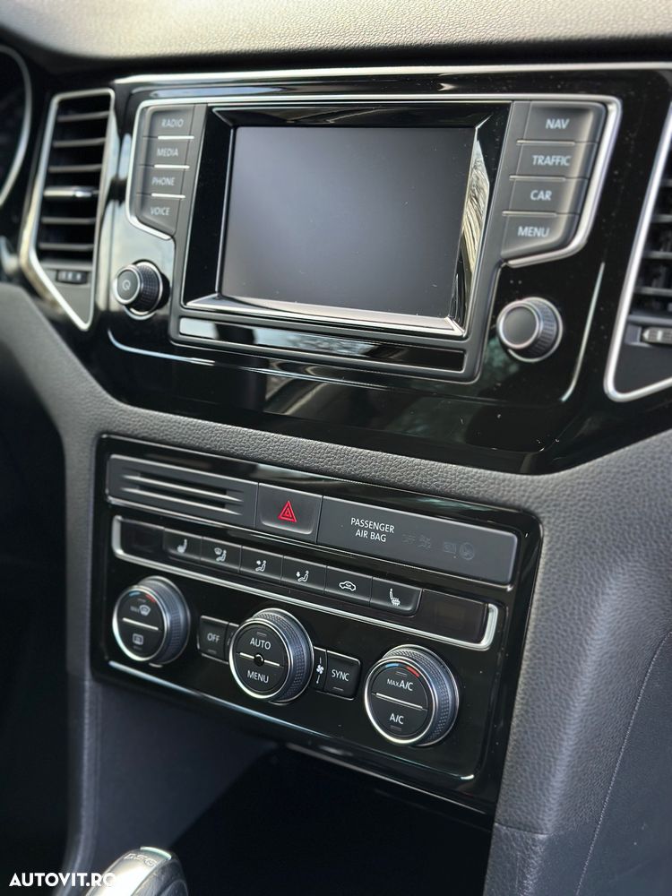 Volkswagen Golf Sportsvan - 6