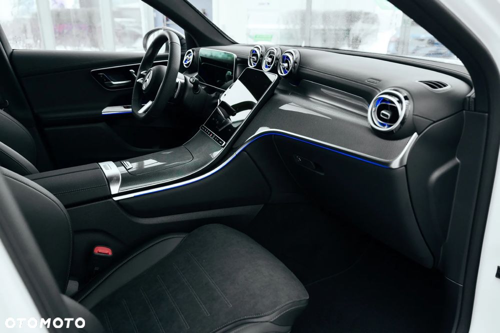 Mercedes-Benz GLC 300 de 4Matic 9G-TRONIC AMG Line - 16