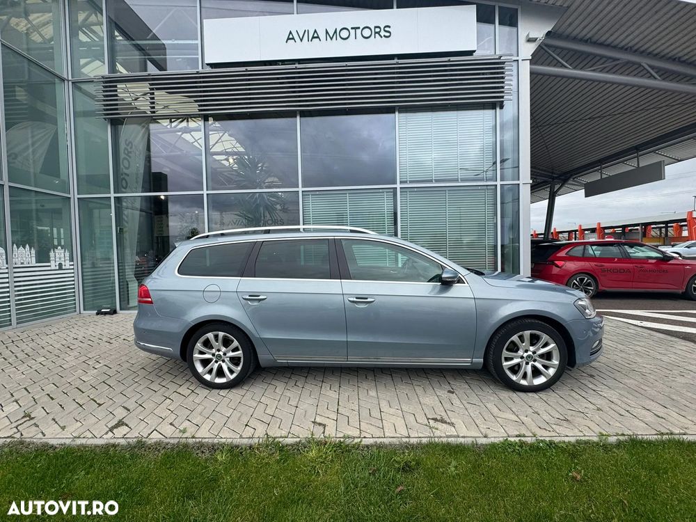 Volkswagen Passat Variant 2.0 TDI Blue TDI DSG Highline - 5