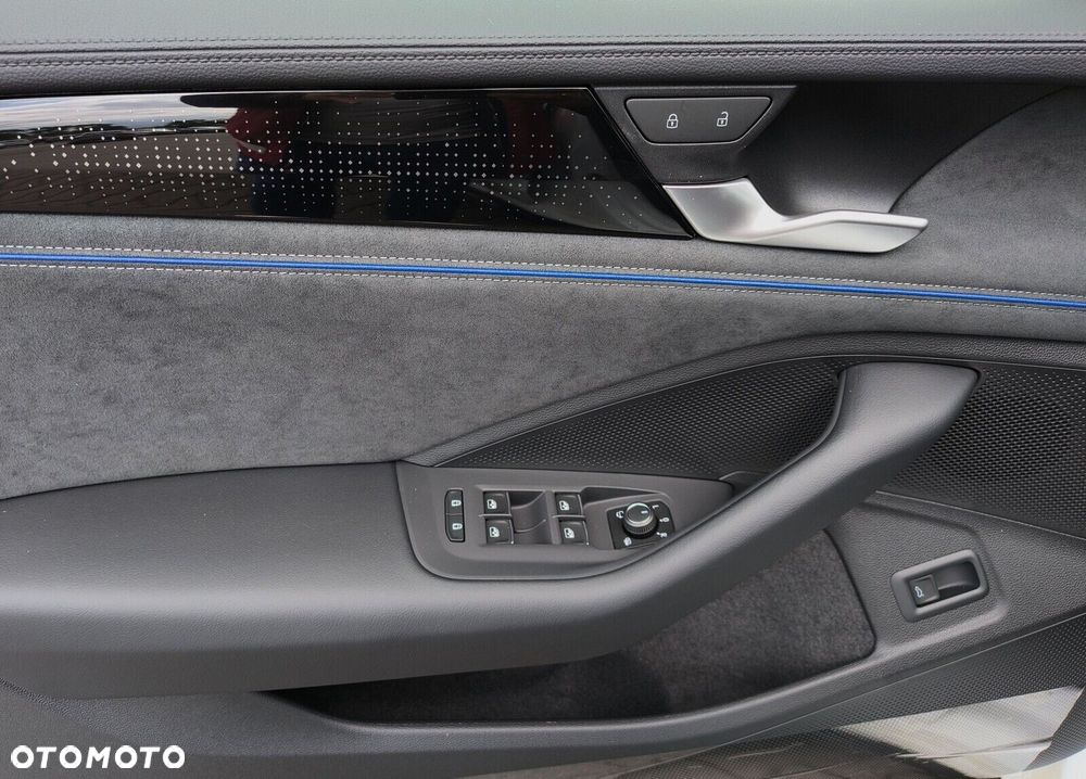 Volkswagen Passat Variant 2.0 TSI R-Line Plus DSG - 16