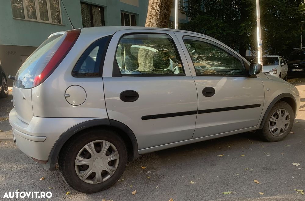 Opel Corsa 2005 photo 2