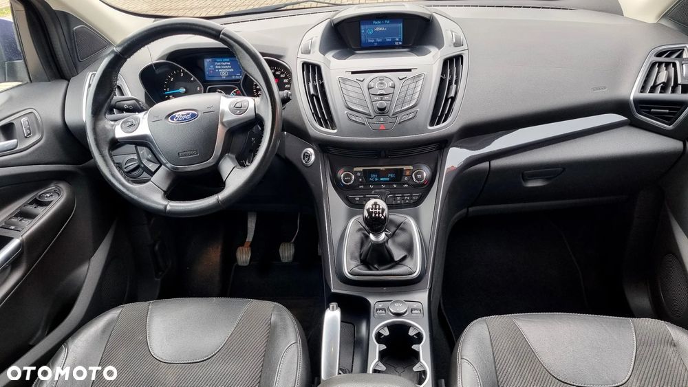Ford Kuga 2.0 TDCi 2x4 Titanium - 17