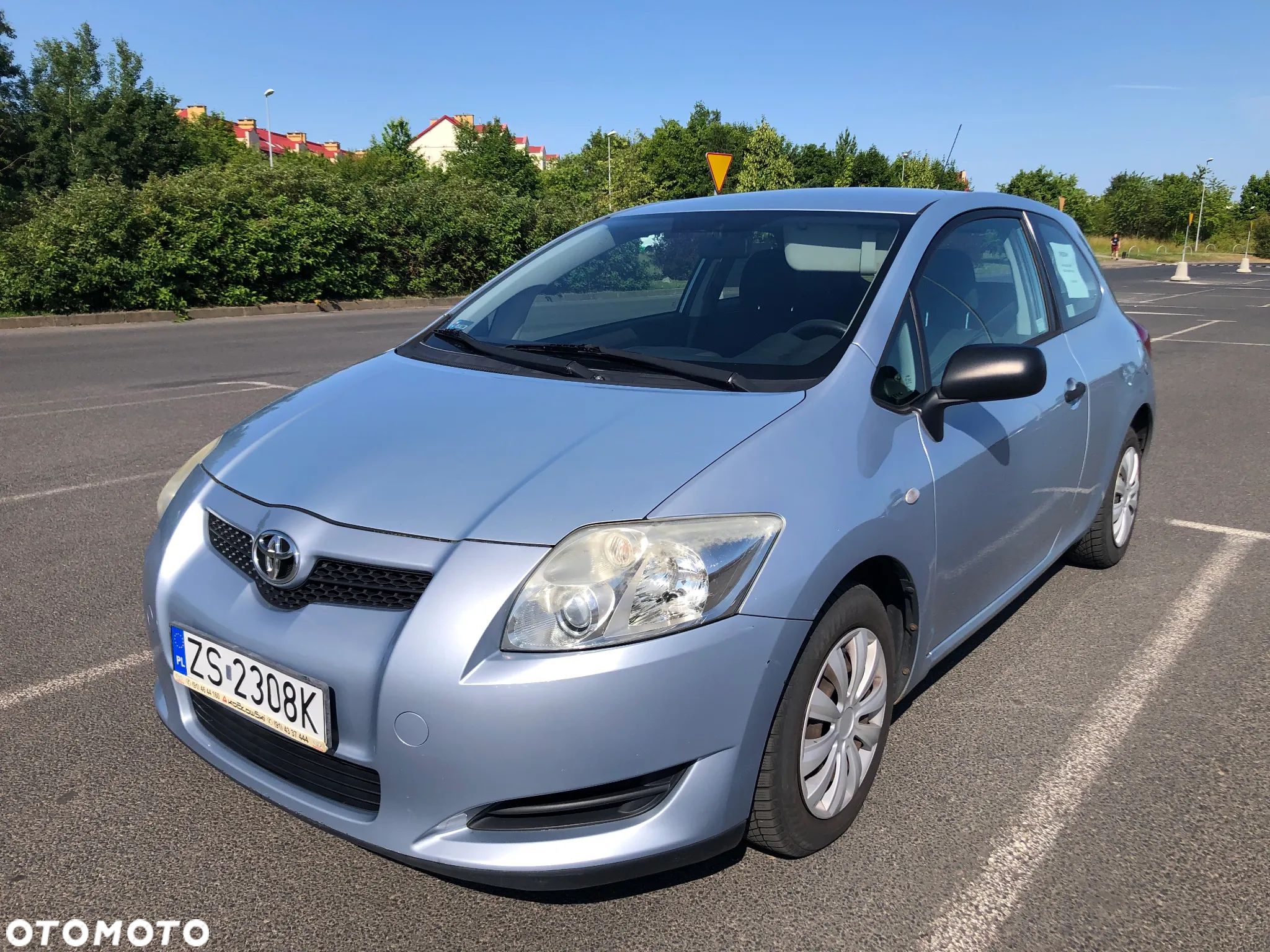 Toyota Auris 1.4 VVT-i Luna - 1