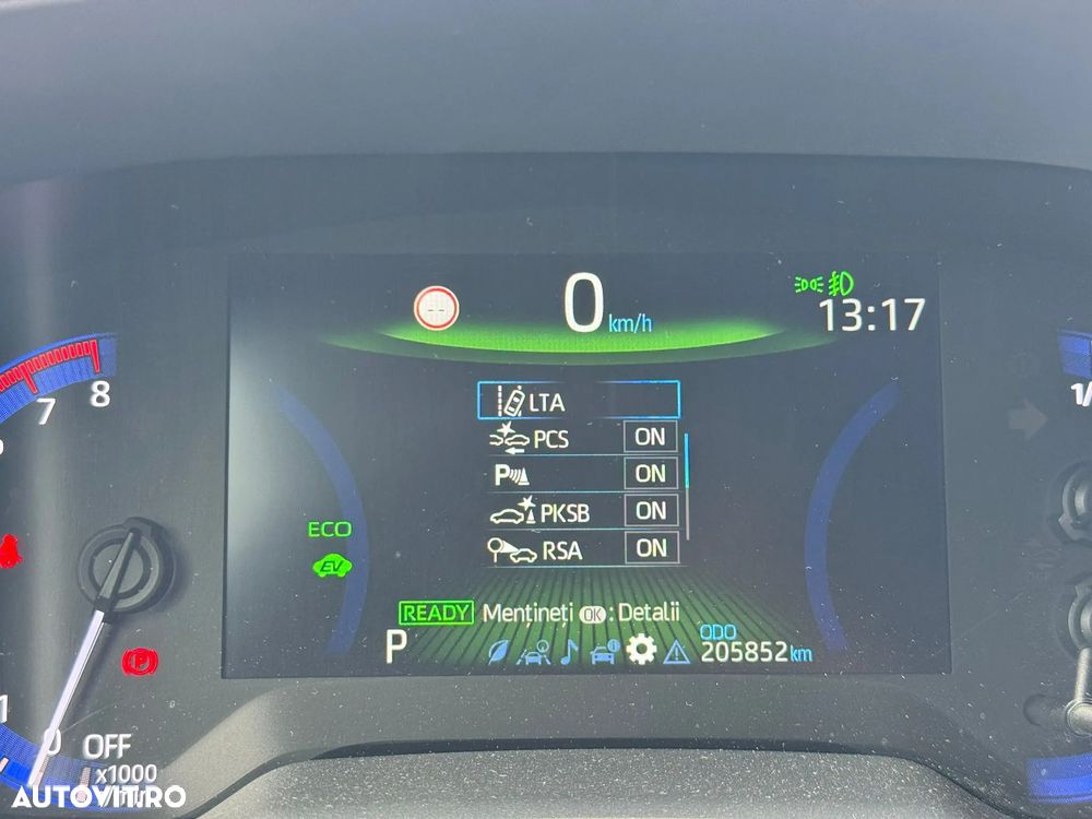 Toyota Corolla 2.0 Hybrid Touring Sports Comfort - 24
